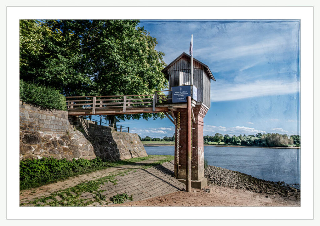 Fineart-Print of th smallest restaurant in the world